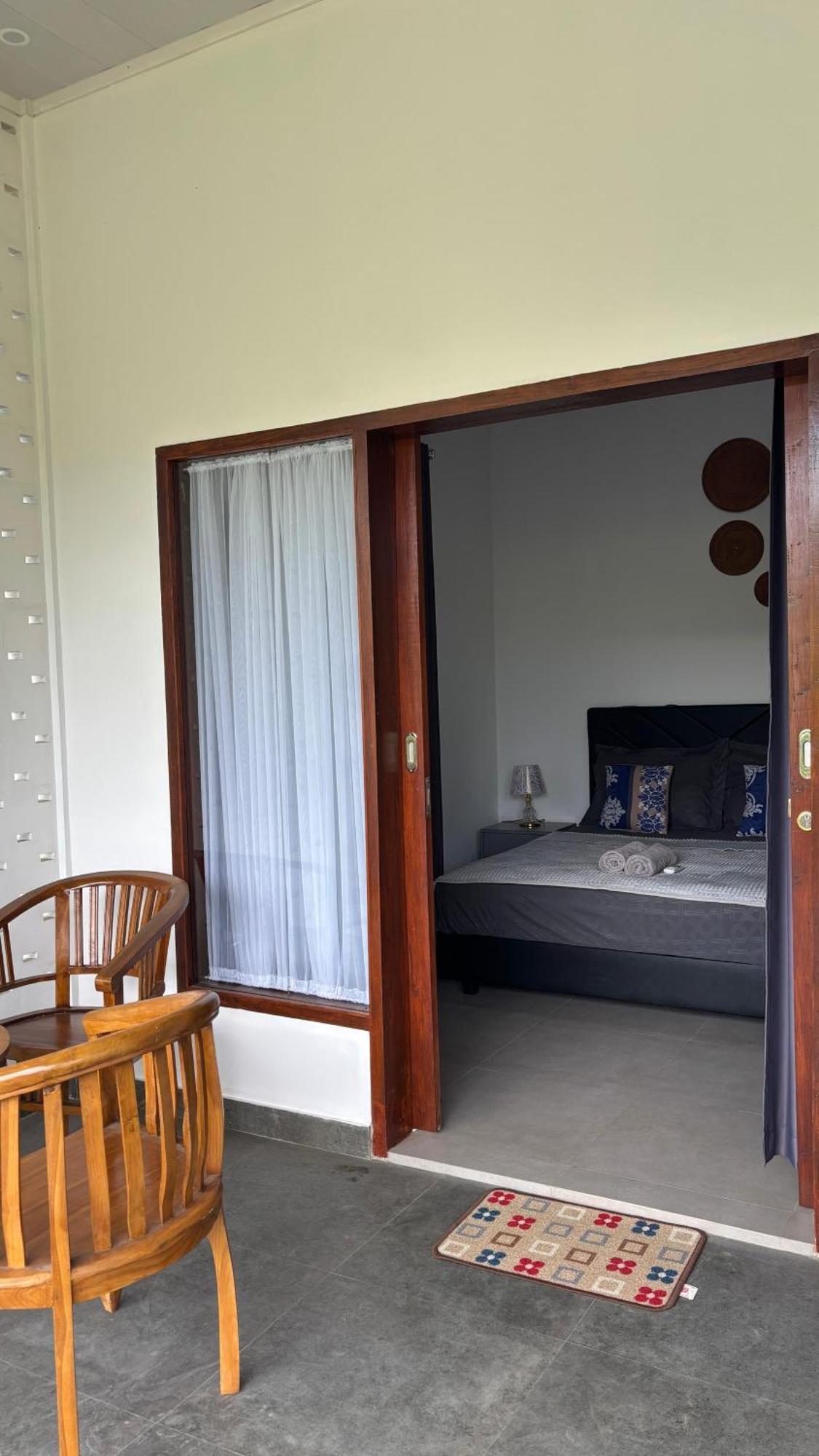 Cewin's Bed & Breakfast *